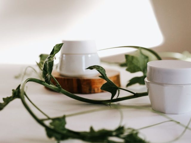 Coconut Oil Deodorant: Easy DIY Recipe That Actually Works