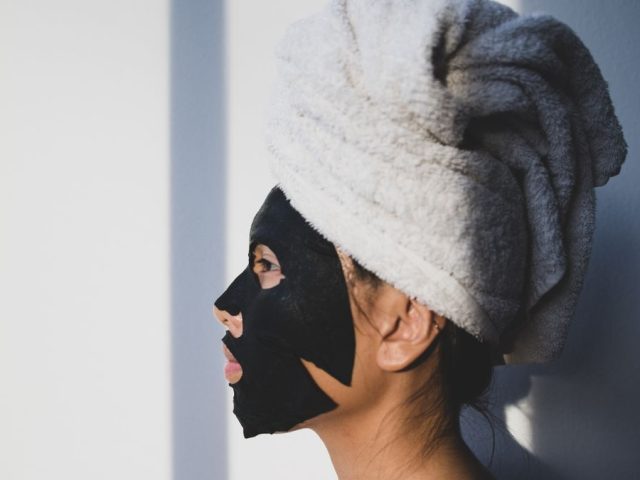 Coconut Oil & Honey Face Mask for Glowing Skin