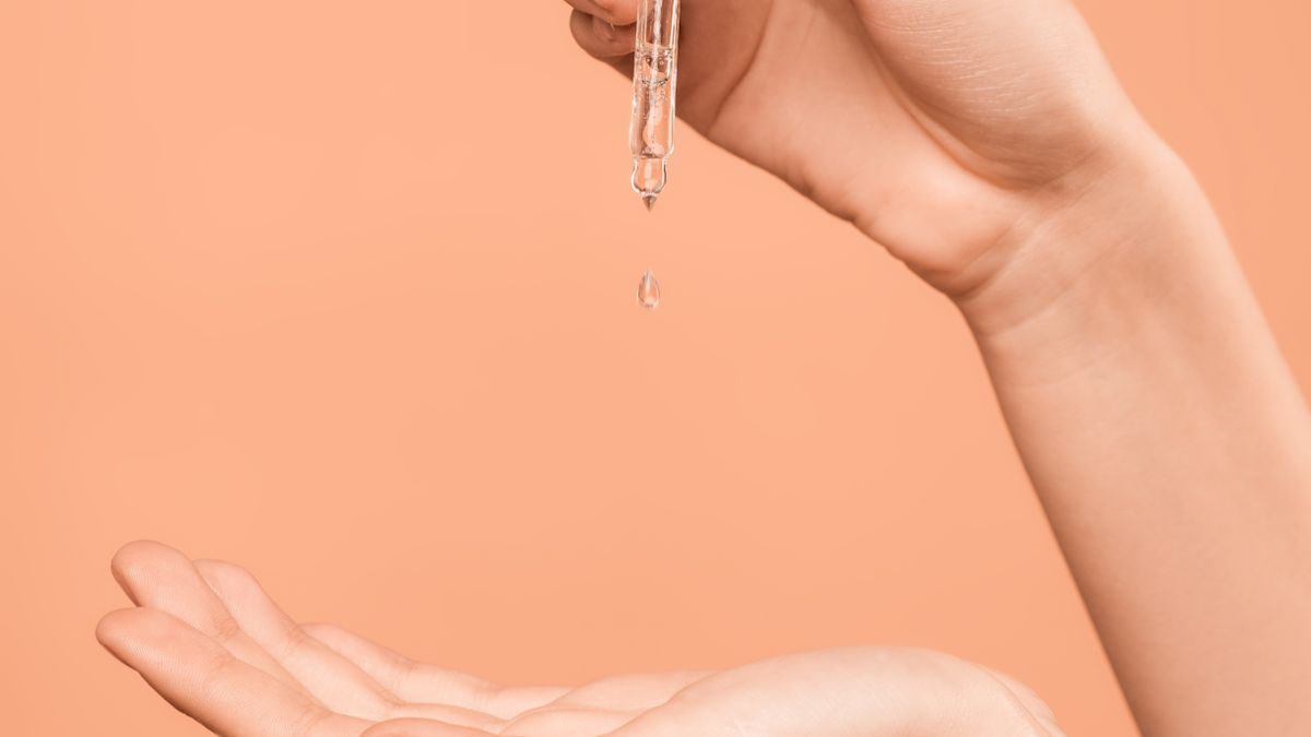 Vitamin E oil dropper for DIY skincare